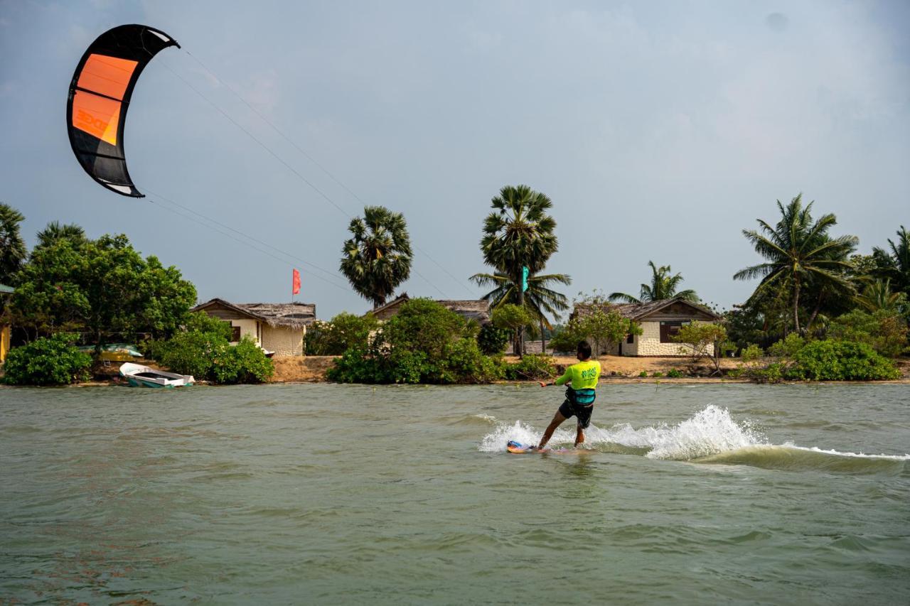 Mks - Kite & Wing Foil Camp Villa Kalpitiya Exterior foto